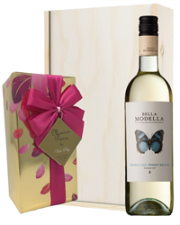 Pinot Grigio and Chocolate Gift Set